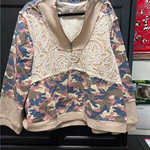 POL Camouflage Lace Pullover